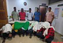जुए अड्डे पर पुलिस के छापे में ७ आरोपी गिरफ्तार