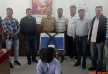 २ तलवार के साथ आरोपी गिरफ्तार