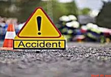 दुपहिया पल्सर की टक्कर में १ की मौत
