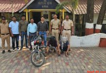 मोटरसायकल रोक कर लुटमार करने वाले 2 आरोपी गिरफ्तार