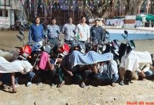 जुए अड्डे पर छापे में 12 पर मामला दर्ज