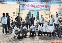 जुए अड्डे पर पुलिस की छापामार कारवाई में 3 लाख 95 हजार का मुद्देमाल जप्त