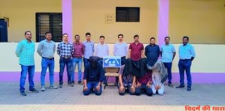 देशी कट्टा, 4 कारतूस, पंच और खंजर के साथ 5 गिरफ्तार